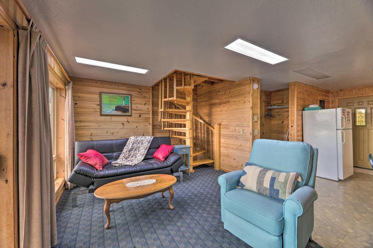 Sanderling Sea Cottages, Unit 3 With Private Balcony Уолдпорт Екстериор снимка